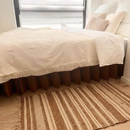 Gemuetliches Zentrales Apartment 2 Min Bis Du Hbf ดุยส์บูร์ก ภายนอก รูปภาพ