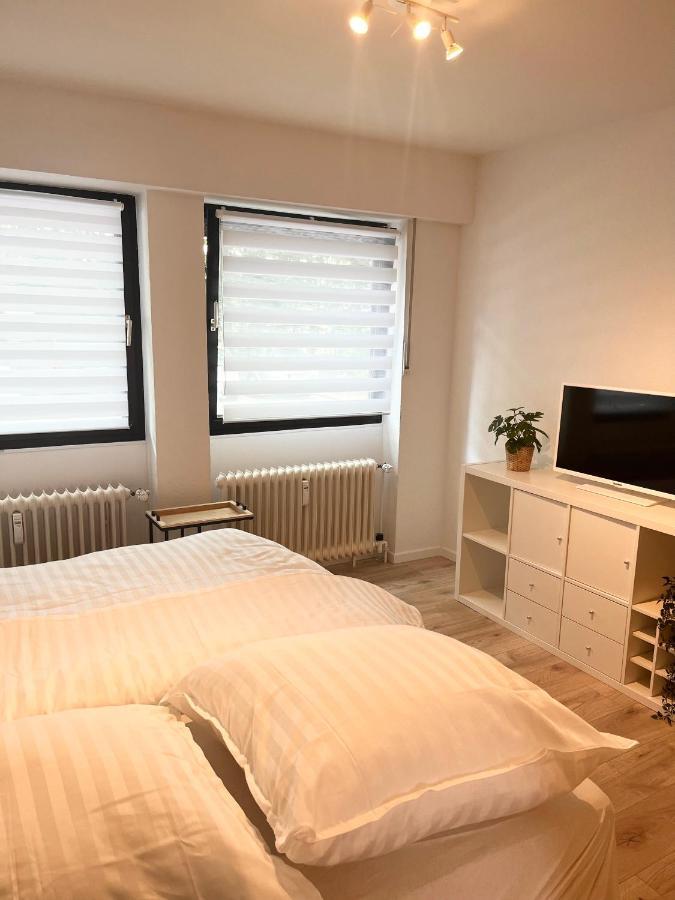 Gemuetliches Zentrales Apartment 2 Min Bis Du Hbf ดุยส์บูร์ก ภายนอก รูปภาพ